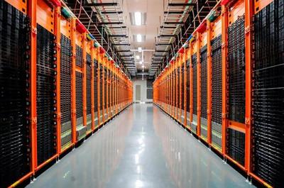 idc数据中心的服务器租用费用要多少?