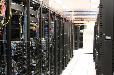 深圳服务器托管与租用的关键指标解析